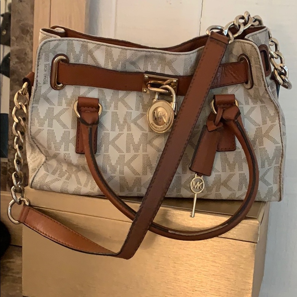 Michael Kors purse